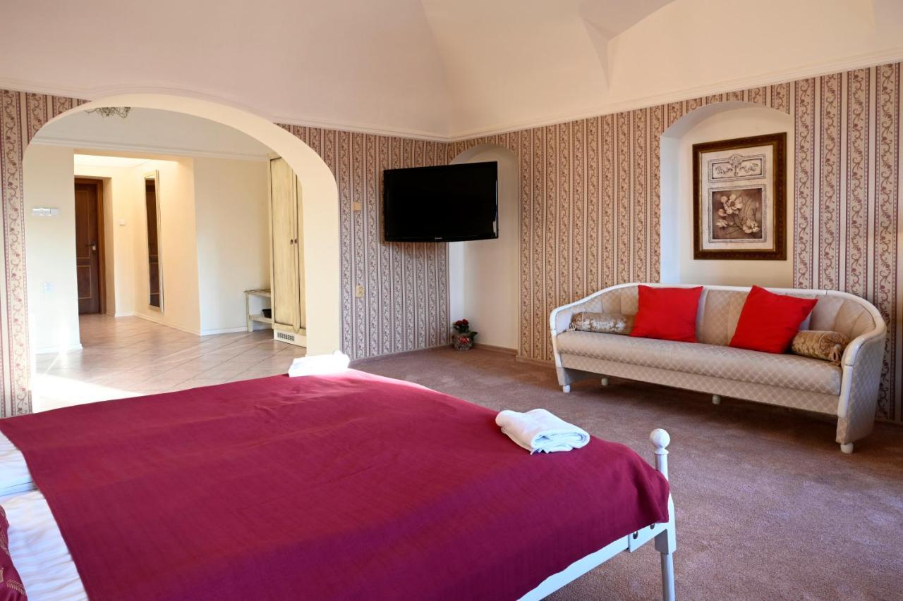 Hotel Boucek Kroměříž Eksteriør bilde